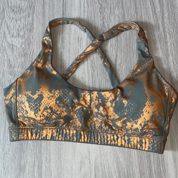 NWOT Metallic Snake Print Sports Bra - Picture 3 of 8